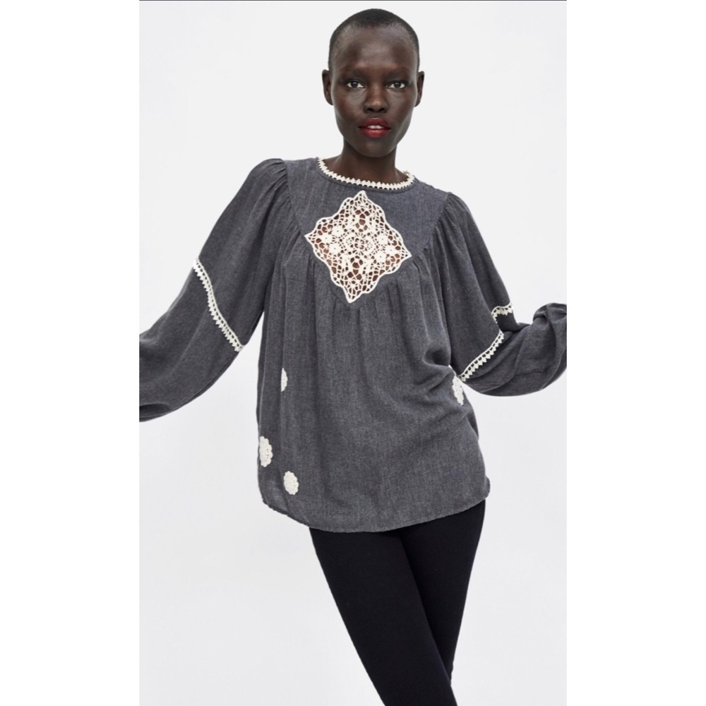 NWT! Zara Embroidered Blouse - Size Small